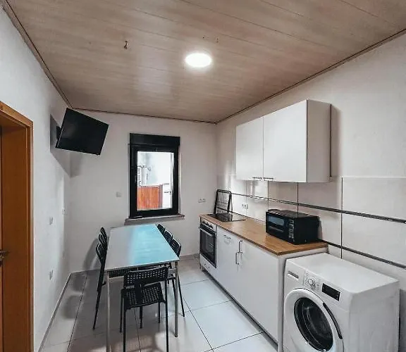 Neuhofen Stay Apartamento